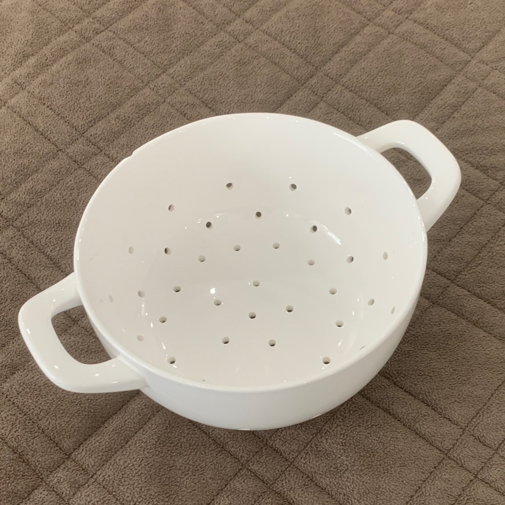 White Ceramic Colander/Strainer